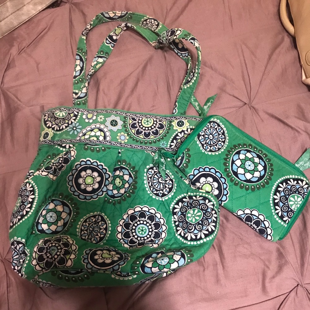 Vera Bradley set